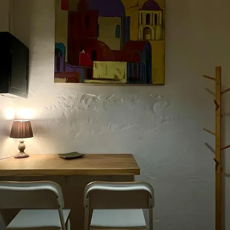 Апартаменти Art On Kylisha Str