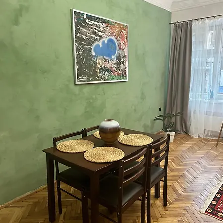 Апартаменты Art On Kylisha Str Львов