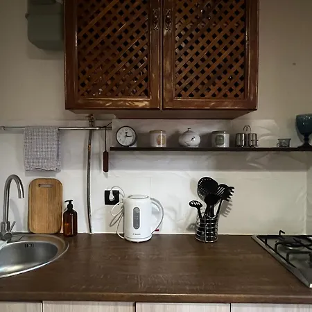 Art On Kylisha Str شقة