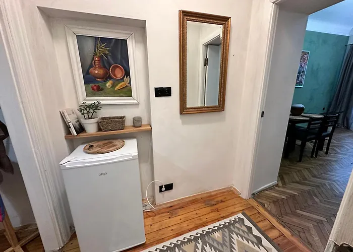 Art On Kylisha Str Apartamento *