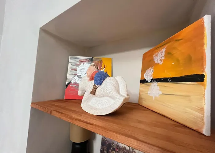 Art On Kylisha Str *