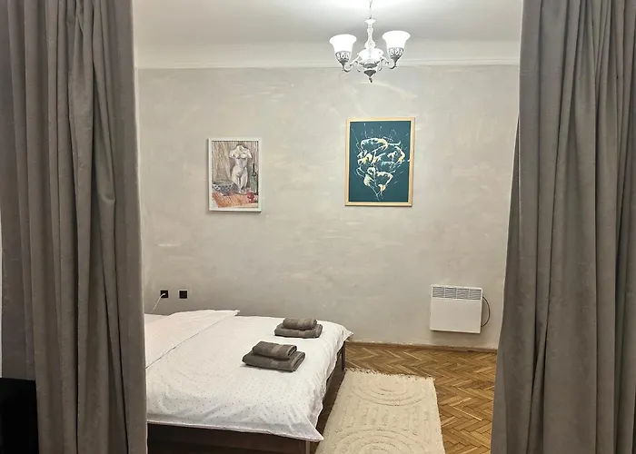 Art On Kylisha Str Apartamento Leópolis