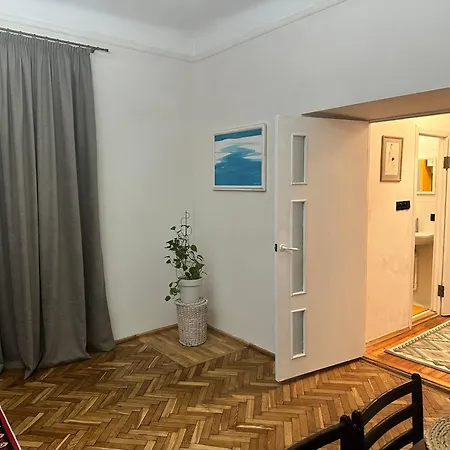 Διαμέρισμα Art On Kylisha Str Λβιβ